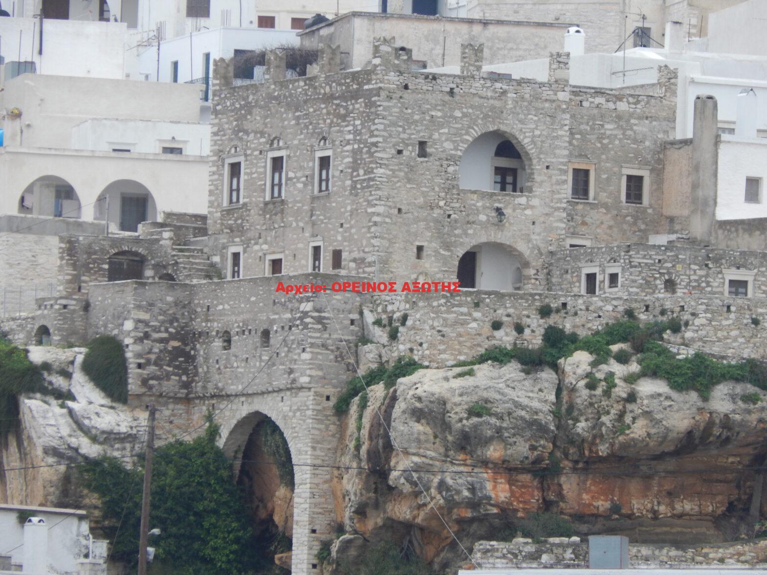 Πύργος Ζευγώλη στην Απείρανθο