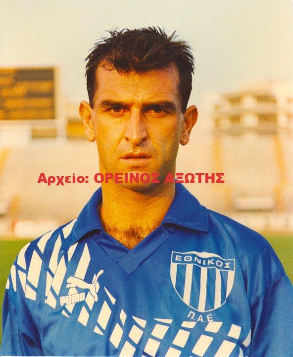 Μανωλάς Νίκος του Σταματίου, ποδοσφαιριστής