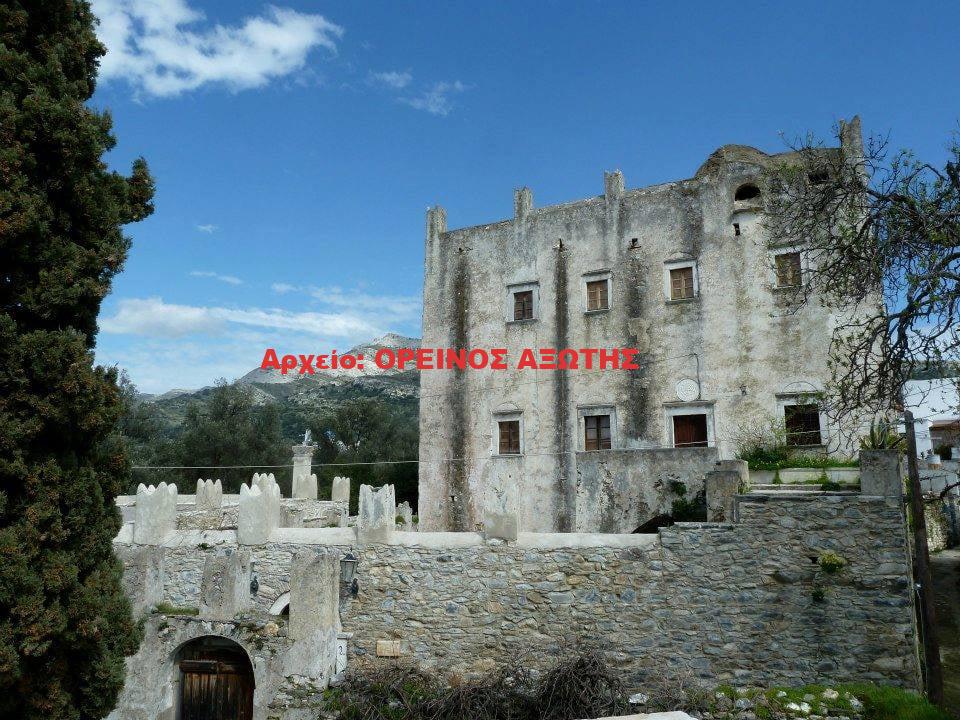 Πύργος Παπαδάκη στους Ακαδήμους